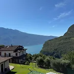 Casa Del Borgo Pregasio Garden And View By Gardadomusmea Tremosine